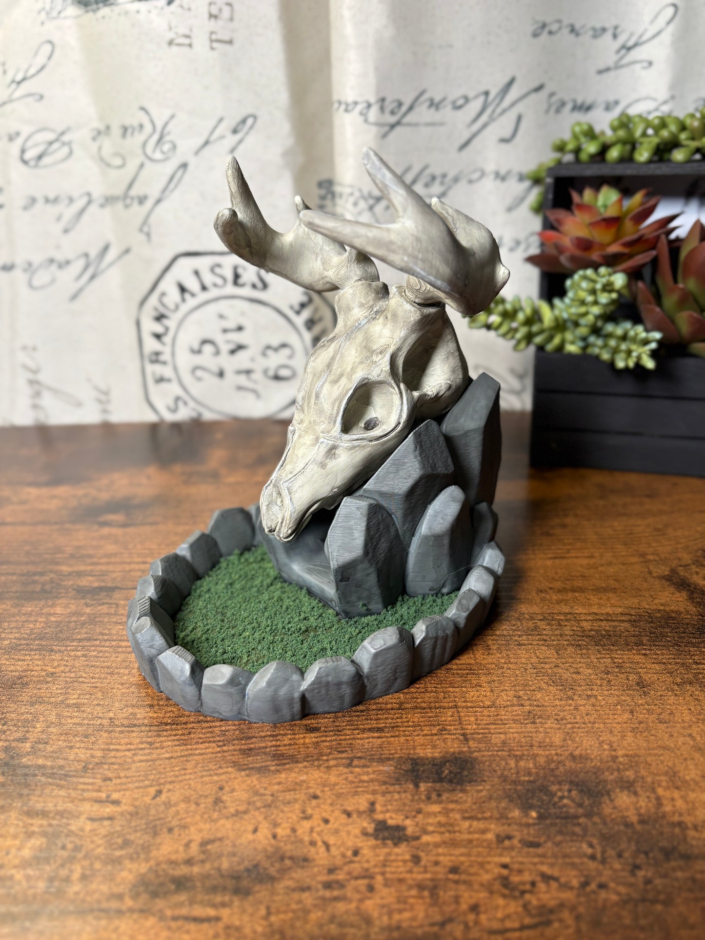 Deer Skull Dice Tower