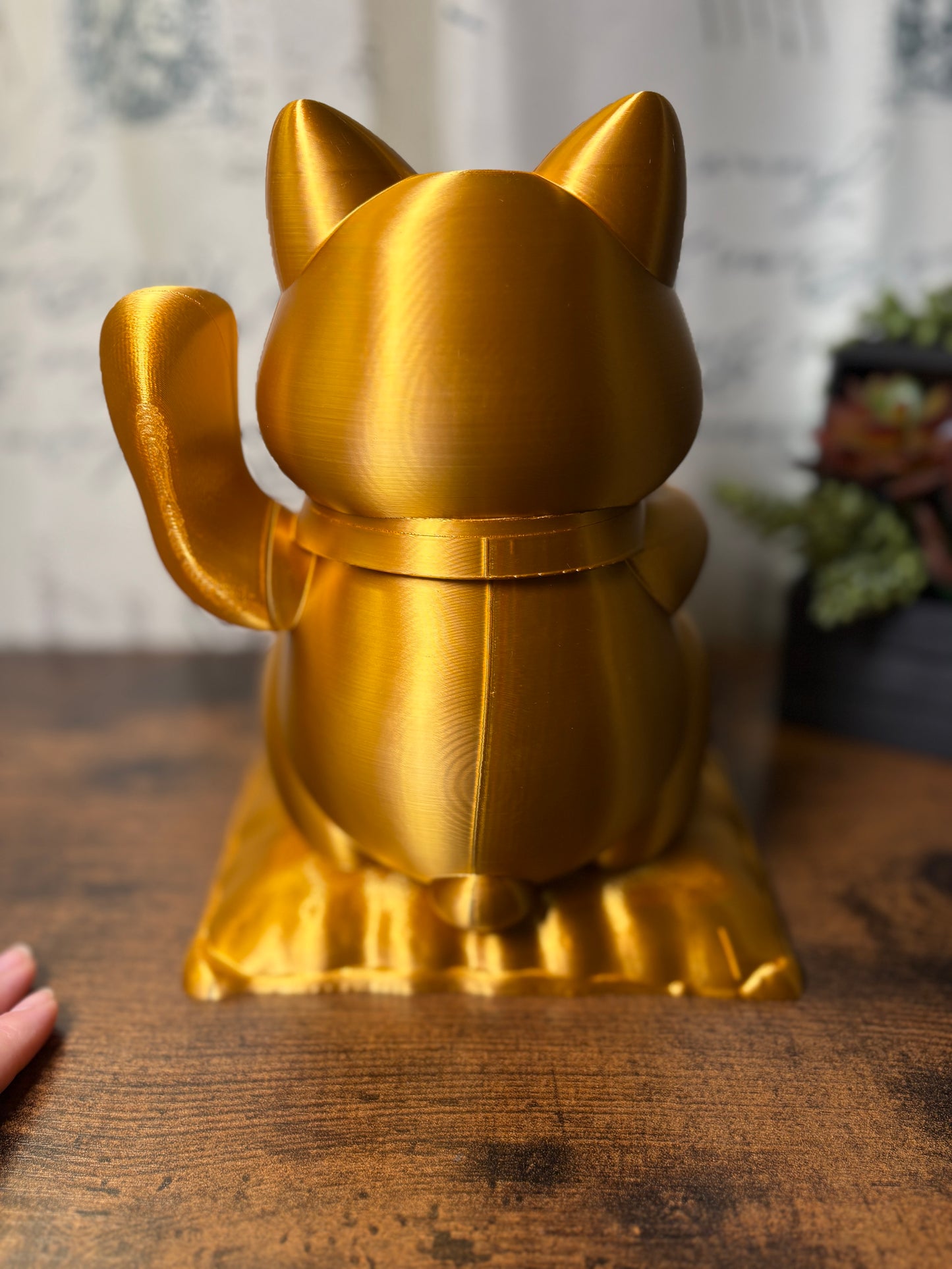 Maneki Neko, Lucky Cat Dice Dispenser